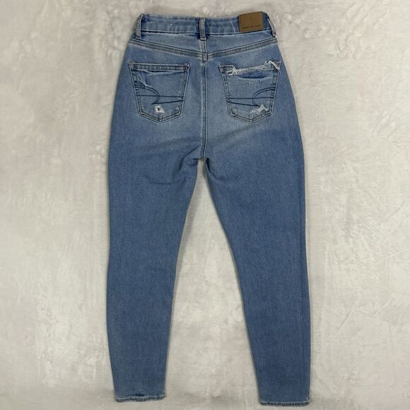 NEW American Eagle High Waist Curvy Mom Jeans Size 000 23 Distressed Stretch - Picture 5 of 14